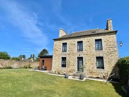 vente maison à lanvollon (22290) : à vendre / 225m² lanvollon