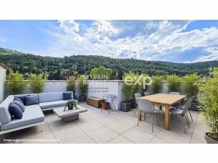 83210 sollies-pont - duplex 4 pieces avec 2 terrasses 2 parkings