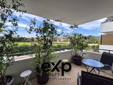 appartement t3 avec balcon  piscine  parking et garage double in