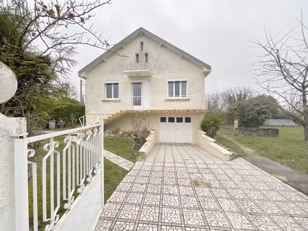 maison familiale de 117m2 au calme  + panneaux solaires !!!