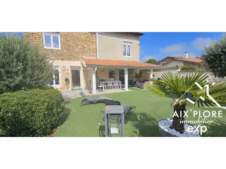 maison en pierre 220m2 hab.