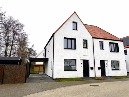 huis te huur in astene met 3 slaapkamers
