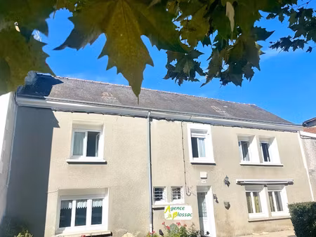 vente maison 5 pièces 128 m² à archigny (86210)  77 100 €