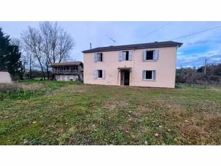 maison de campagne et dépendances à rénover