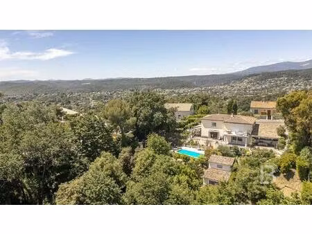 villa avec vue panoramique à vendre à saint-paul-de-vence