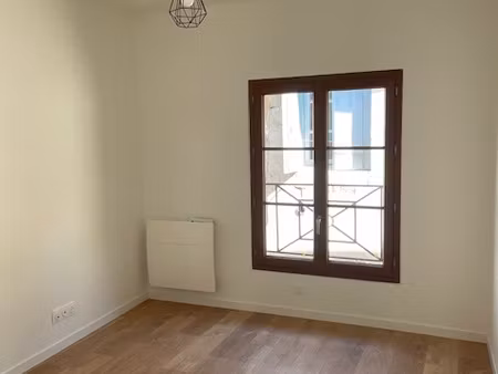 location appartement 3 pièces 52m² sommieres 30250