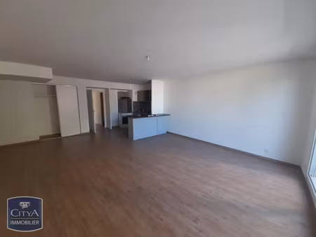 appartement à louer 3 pièces 75.47 m² - rezé (44) - 876€
