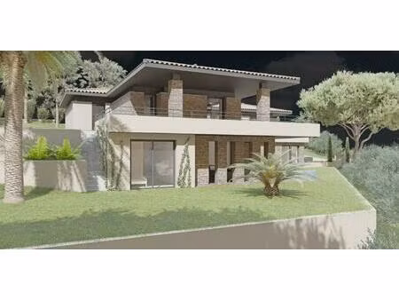 terrain constructible à sainte-maxime