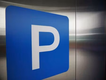 parkings à fleury-sur-orne