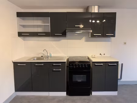 location appartement 2 pièces 47m² confolens 16500