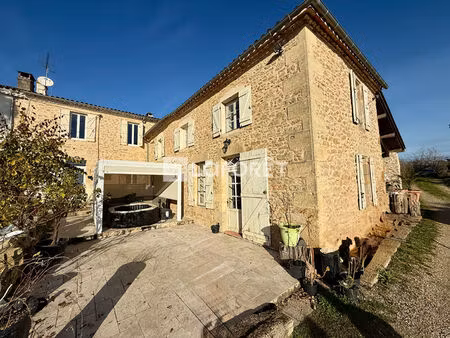 maison t15 casseuil à vendre