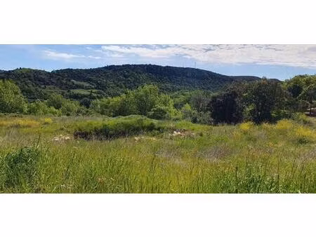 beau terrain constructible