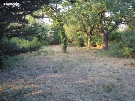 terrain à bâtir à castelnaudary 974 m2 80 000 euros