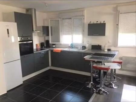 f1 meuble + parking à ottmarsheim