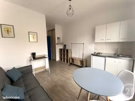 studio 1 pièce 17 m²