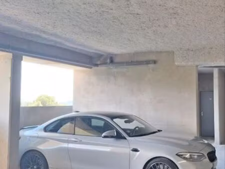 location parking sous-sol