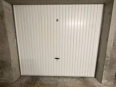 garage à louer