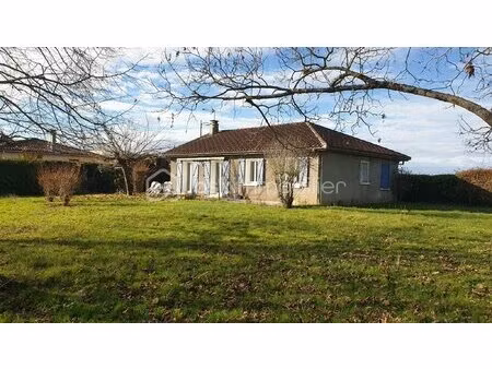 maison contemporaine de 95 m² à villecomtal-sur-arros