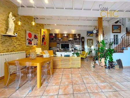 vente très belle maison de ville de type t7 avec patio et stationnement privatif à...