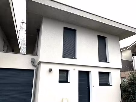 maison moderne 4 pièces calme et proximité idéale-