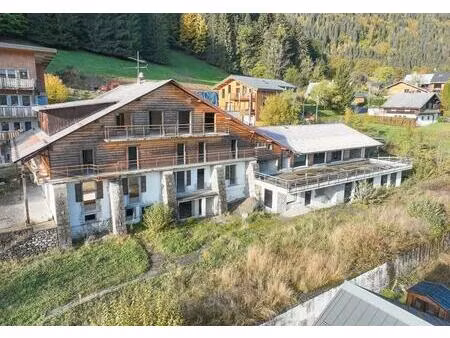 à acheter ensemble immobilier avec permis purgé essert