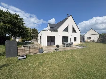 maison contemporaine avec studio indépendant à 200 m de la plage  l'armor-pleubian (presqu