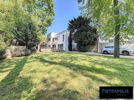 prestigieuse maison en location sainte-foy-lès-lyon  auvergne-rhône-alpes