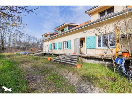 vente maison 9 pièces 268 m² à chamadelle (33230)  250 200 €