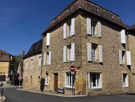 vente maison 6 pièces 239 m² à siorac-en-périgord (24170)  265 000 €