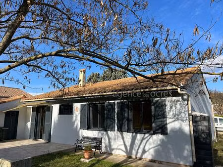 maison de plain pied à saignon