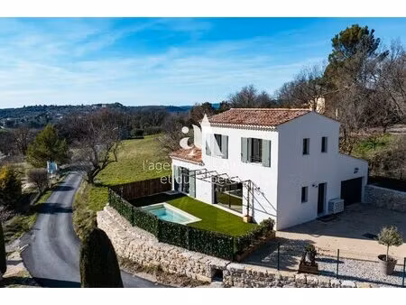 goult- villa avec vue panoramique et piscine