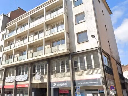 location local professionnel 1 100m²