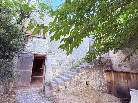 vente maison 2 pièces 96 m² à bouyon (06510)  300 000 €