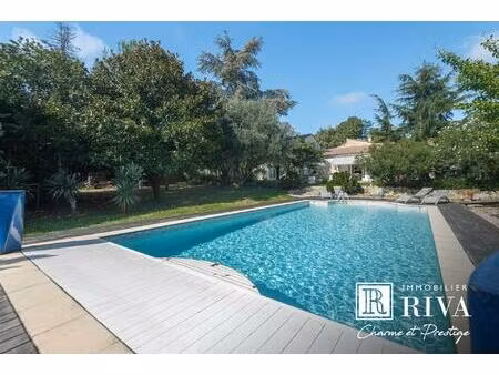 maison en pierre 226 m2 a fort potentiel - parcelle 1820 m2 au calme