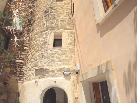 t2 meublé 40 m2 climatisé bail 12 mois reconductible disponible