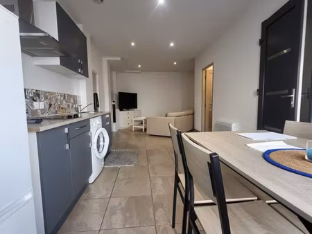 studio charmant et lumineux - 40 m² - partiellement meublé