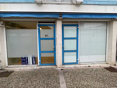 vente local commercial 2 pièces 40m2 le grand-village-plage 17370 - 101600 € - surface pri