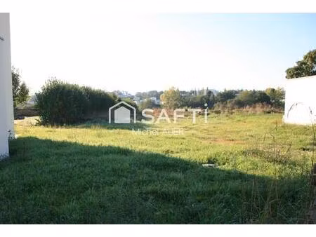 terrain viabilisé 590 m² centre de châteaubourg