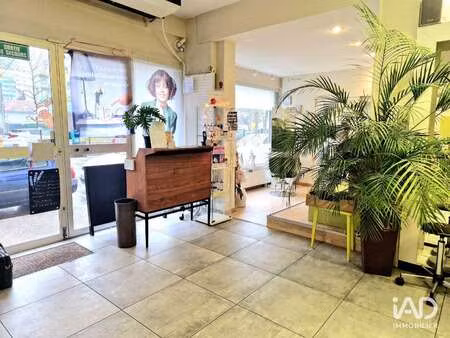 vente bureaux et commerces au pont-de-claix (38800) : à vendre / 64m² le pont-de-claix