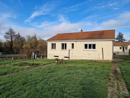 vente maison à neuvy-en-mauges (49120) : à vendre / 96m² neuvy-en-mauges