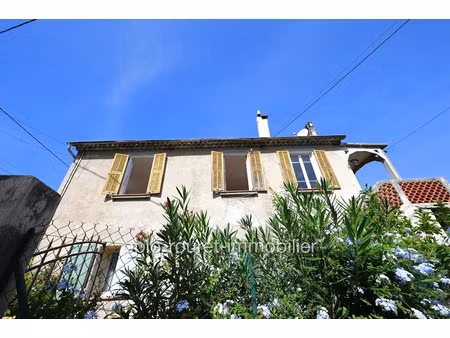 location appartement à le rouret (06650)  1 130 €