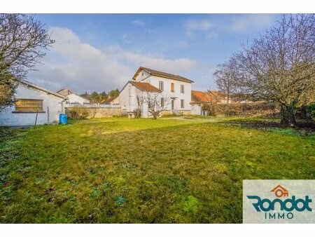 maison 6 pièces / 3 chambres / 100 m2 / terrain 850 m2 + grange
