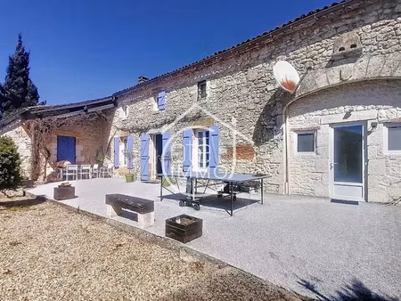 vente maison 14 pièces 420 m² à riocaud (33220)  575 000 €