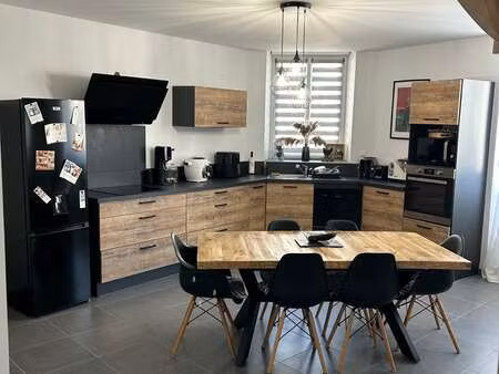 location maison à combrée (49520) : à louer / 112m² combrée