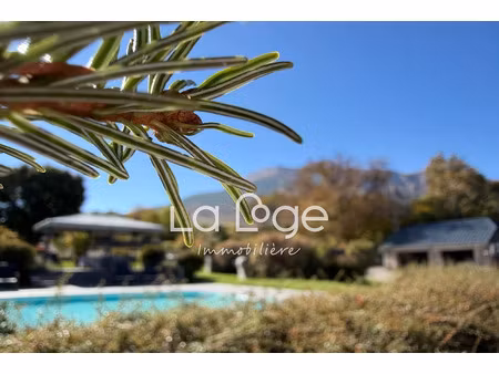 vente maison 10 pièces 6360 m² à manteyer (05400)  990 000 €