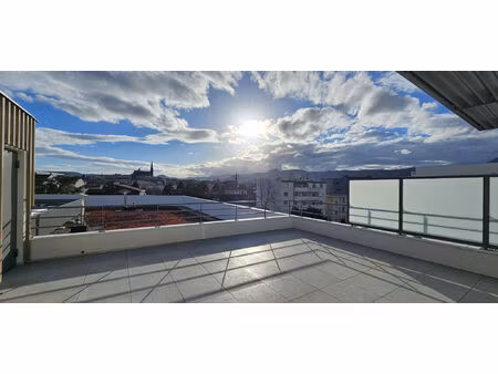 vente appartement 4 pièces 137 m² clermont-ferrand (63100)