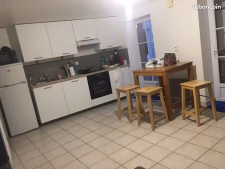 locations st georges de montaigu