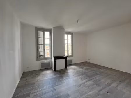 vente appartement 2 pièces 48 m² à sainte-foy-la-grande (33220)  31 500 €