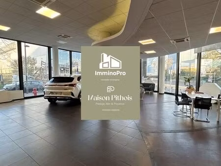 local commercial 310 m² marseille