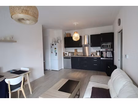 vente appartement 2 pièces 43.84 m² à saint-lunaire (35800)  241 040 €